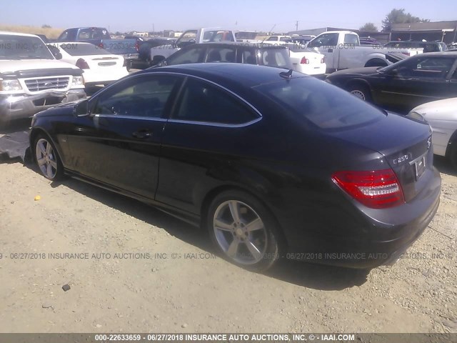 WDDGJ4HB4CF771898 - 2012 MERCEDES-BENZ C 250 BLACK photo 3