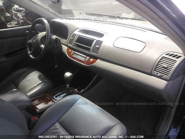 4T1BF32K53U050831 - 2003 TOYOTA CAMRY LE/XLE/SE მუქი ლურჯი ფოტო 5