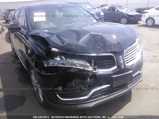 2LMPJ8LP1HBL28802 - 2017 LINCOLN MKX RESERVE أسود صورة 6