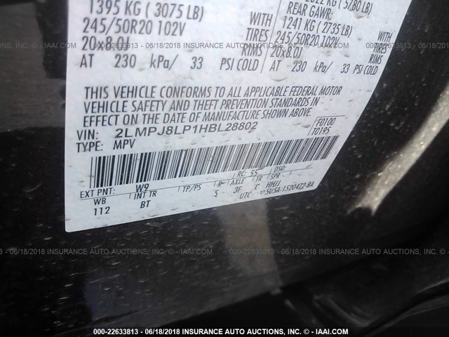 2LMPJ8LP1HBL28802 - 2017 LINCOLN MKX RESERVE أسود صورة 9