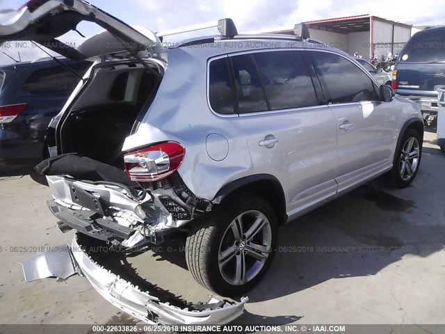 WVGTV7AX4HK018385 - 2017 VOLKSWAGEN TIGUAN SPORT 银色 照片 4
