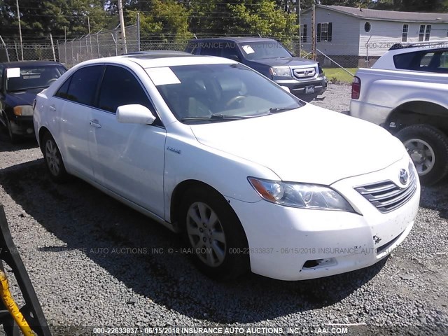 4T1BB46K77U020019 - 2007 TOYOTA CAMRY NEW GENERATION HYBRID WHITE photo 1