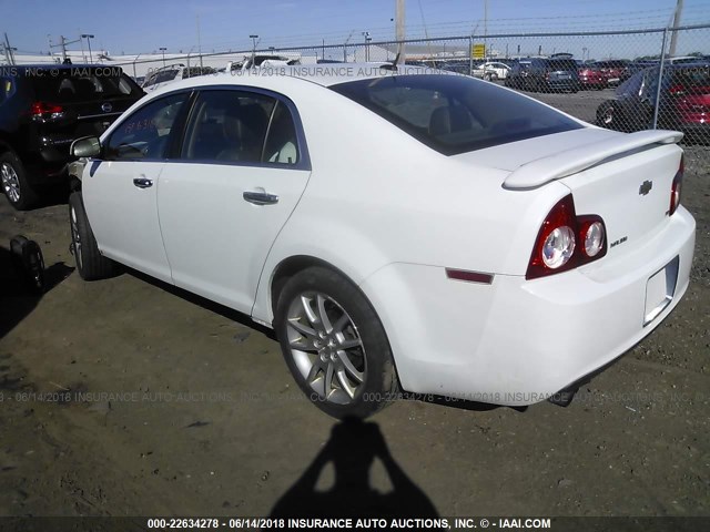1G1ZK577894253258 - 2009 CHEVROLET MALIBU LTZ 白色 照片 3