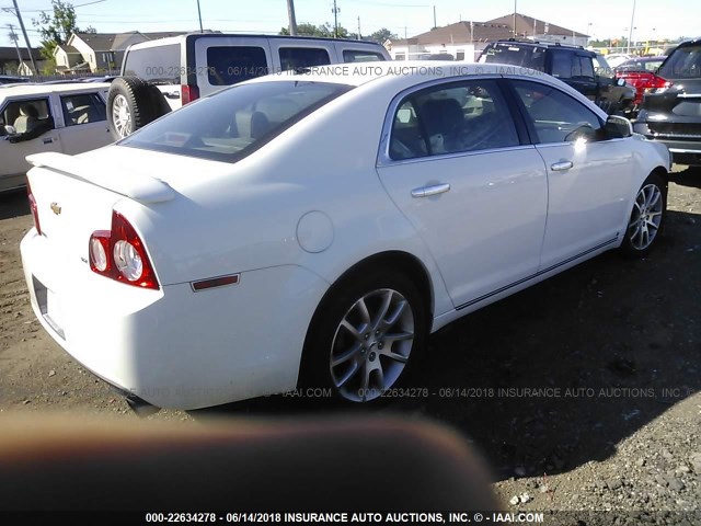 1G1ZK577894253258 - 2009 CHEVROLET MALIBU LTZ 白色 照片 4