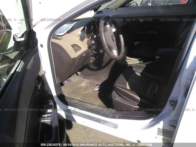 1G1ZK577894253258 - 2009 CHEVROLET MALIBU LTZ 白色 照片 5