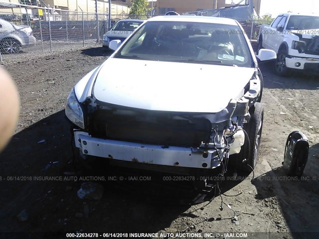 1G1ZK577894253258 - 2009 CHEVROLET MALIBU LTZ 白色 照片 6
