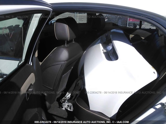 1G1ZK577894253258 - 2009 CHEVROLET MALIBU LTZ 白色 照片 8