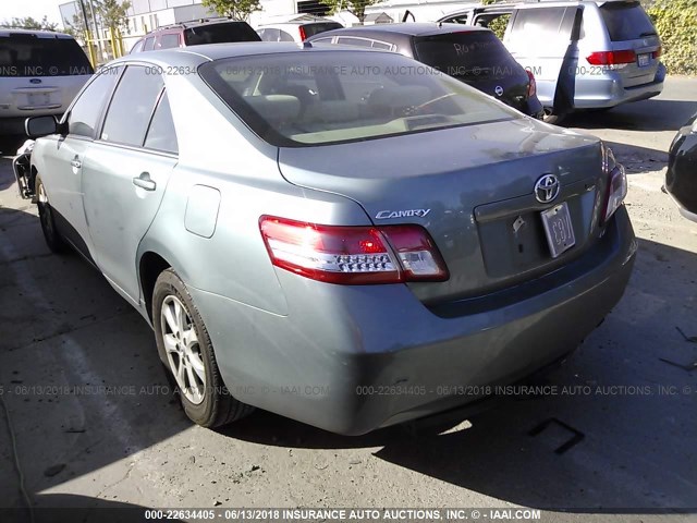 4T4BF3EK7BR123522 - 2011 TOYOTA CAMRY SE/LE/XLE TURQUOISE photo 3