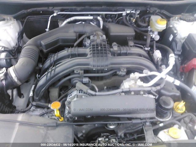 JF2GTABC8J9226109 - 2018 SUBARU CROSSTREK PREMIUM თეთრი ფოტო 10