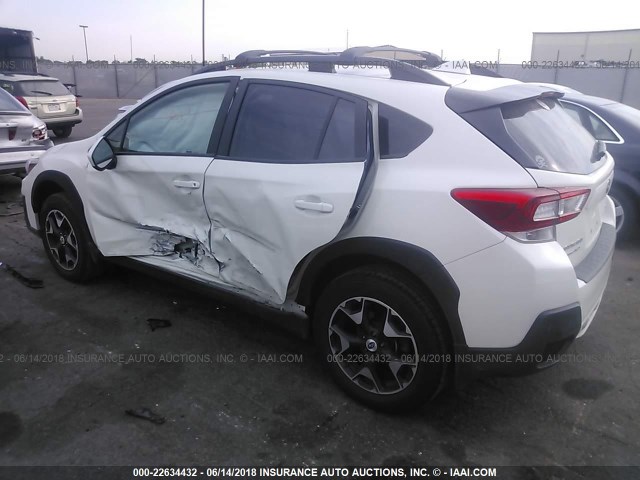 JF2GTABC8J9226109 - 2018 SUBARU CROSSTREK PREMIUM თეთრი ფოტო 3