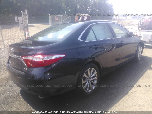4T1BK1FK1FU028811 - 2015 TOYOTA CAMRY XSE/XLE Qara foto 4