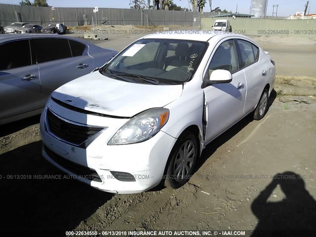 3N1CN7AP5CL847755 - 2012 NISSAN VERSA S/SV/SL WHITE photo 2