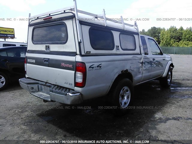 1N6ED26Y3XC300432 - 1999 NISSAN FRONTIER KING CAB XE/KING CAB SE GRAY photo 4