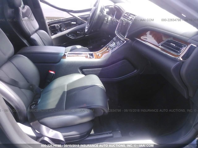 1LN6L9NC1H5627194 - 2017 LINCOLN CONTINENTAL RESERVE Czarny zdjęcie 5