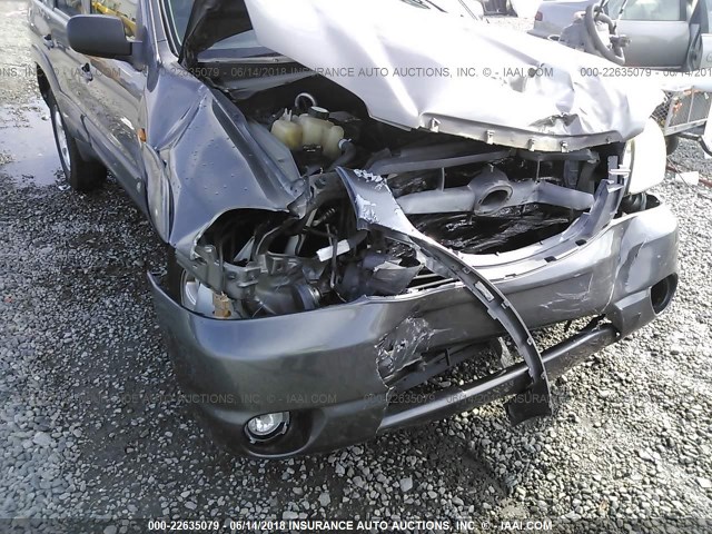 4F2CZ04154KM23172 - 2004 MAZDA TRIBUTE LX GRAY photo 6