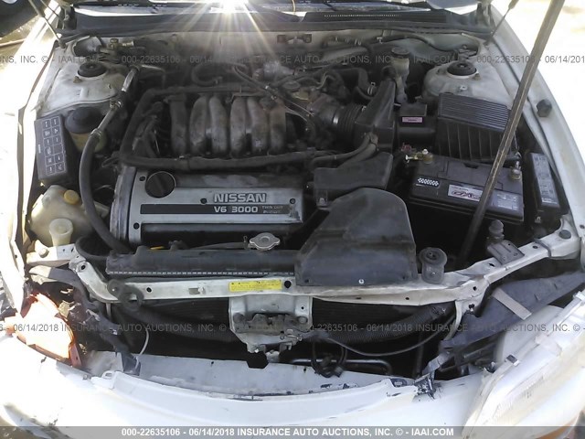 JN1CA21DXTT124869 - 1996 NISSAN MAXIMA GLE/GXE/SE WHITE photo 10