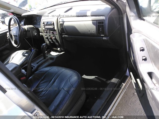 1J4GX48S74C386096 - 2004 JEEP GRAND CHEROKEE LAREDO/COLUMBIA/FREEDOM 银色 照片 5