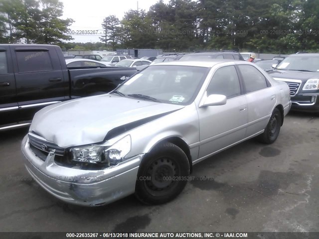 JT2BG22K110562093 - 2001 TOYOTA CAMRY CE/LE/XLE 银色 照片 2