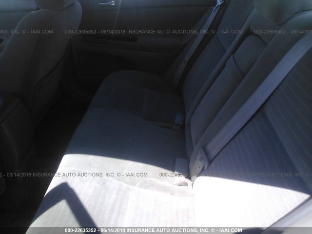 4T1BE32KX5U972386 - 2005 TOYOTA CAMRY LE/XLE/SE ვერცხლისფერი ფოტო 8
