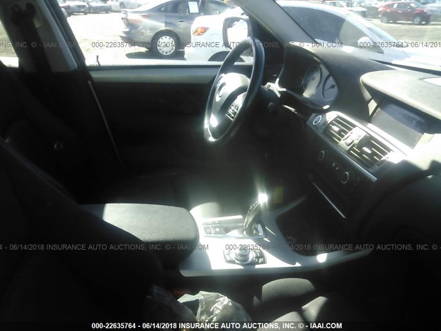 5UXWX5C50BL704094 - 2011 BMW X3 XDRIVE28I SILVER photo 5