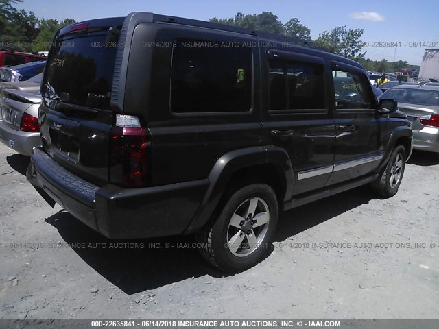 1J8HG48K76C265249 - 2006 JEEP COMMANDER GRAY photo 4