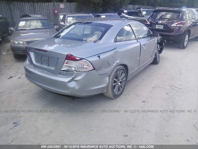 YV1672MC9DJ143917 - 2013 VOLVO C70 T5 SILVER photo 4