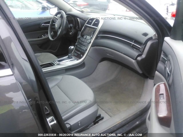1G11C5SA7DF231679 - 2013 CHEVROLET MALIBU 1LT 灰色 照片 5