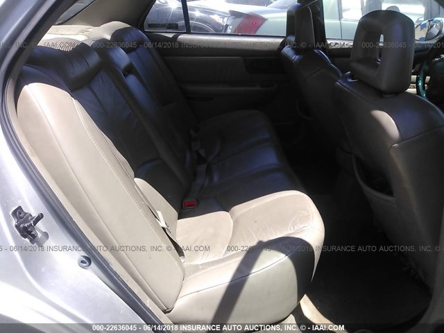 2G4WB55K811130895 - 2001 BUICK REGAL LS 银色 照片 8