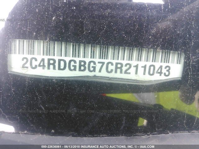 2C4RDGBG7CR211043 - 2012 DODGE GRAND CARAVAN SE WHITE photo 9