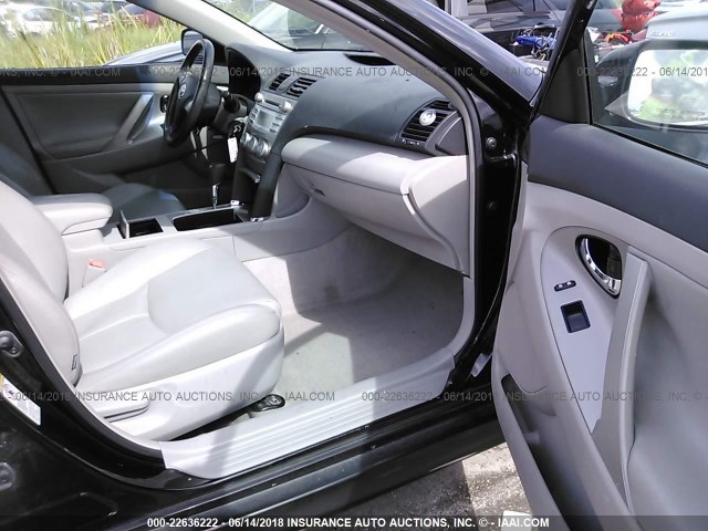 4T1BE46K78U248045 - 2008 TOYOTA CAMRY CE/LE/XLE/SE BLACK photo 5