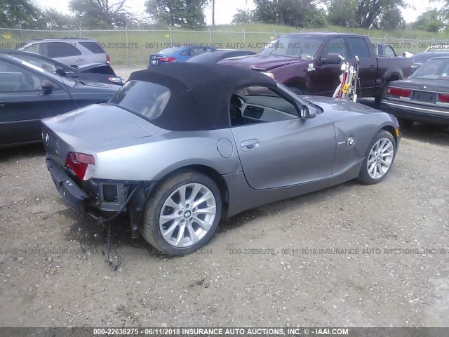 4USBU535X8LX04681 - 2008 BMW Z4 3.0SI GRAY photo 4