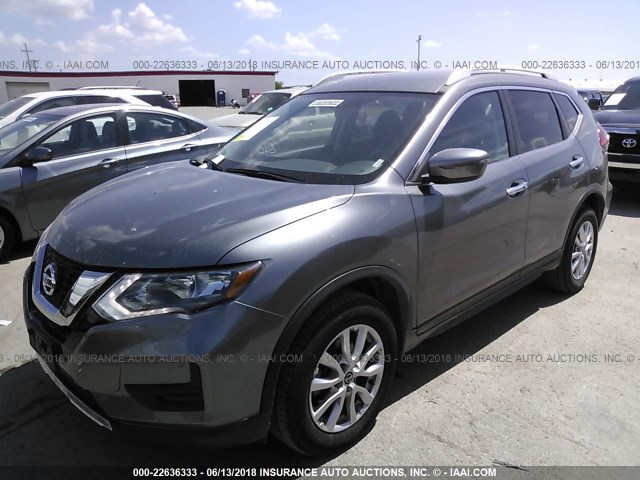 KNMAT2MV4HP541486 - 2017 NISSAN ROGUE S/SV GRAY photo 2