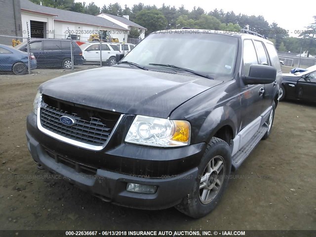1FMFU16515LA49300 - 2005 FORD EXPEDITION XLT შავი ფოტო 2