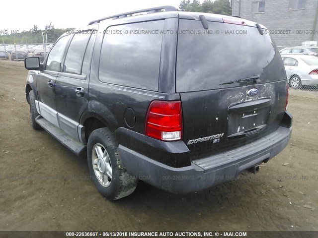 1FMFU16515LA49300 - 2005 FORD EXPEDITION XLT შავი ფოტო 3