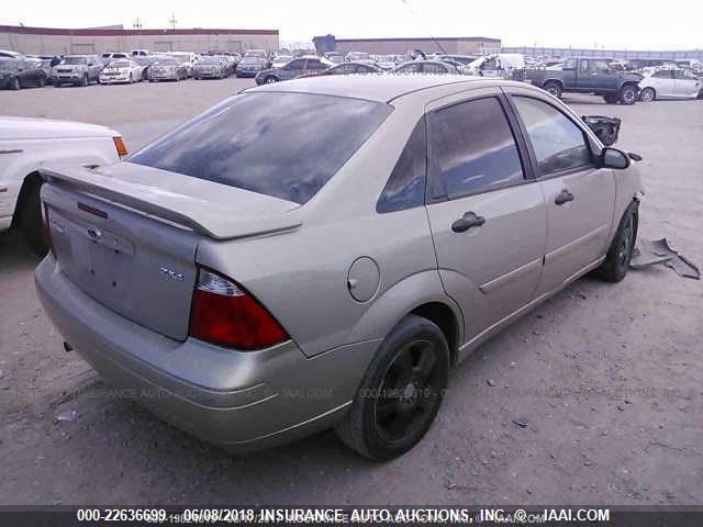 1FAFP34N36W190580 - 2006 FORD FOCUS ZX4 Champagne photo 4