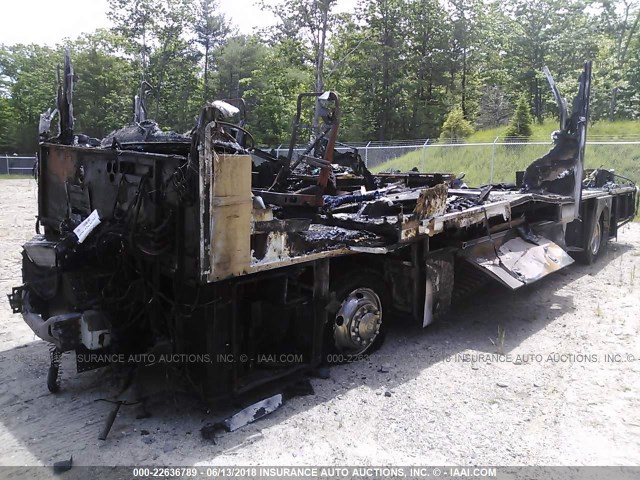 4UZACJBV85CV66547 - 2005 FREIGHTLINER CHASSIS X LINE MOTOR HOME Unknown photo 2