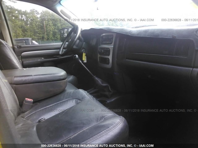 3D7KS28CX5G807423 - 2005 DODGE RAM 2500 ST/SLT 黄色 照片 5