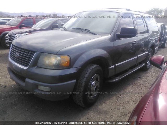 1FMPU16L13LB65483 - 2003 FORD EXPEDITION XLT GRAY photo 2