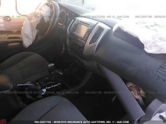 5TFJX4GN1DX023860 - 2013 TOYOTA TACOMA DOUBLE CAB თეთრი ფოტო 5