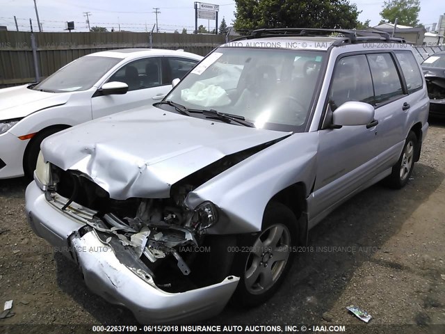 JF1SF656X2H723100 - 2002 SUBARU FORESTER S 银色 照片 2