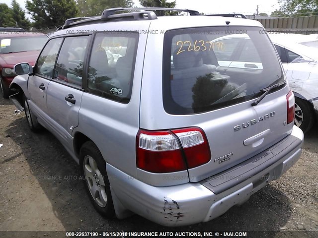 JF1SF656X2H723100 - 2002 SUBARU FORESTER S 银色 照片 3