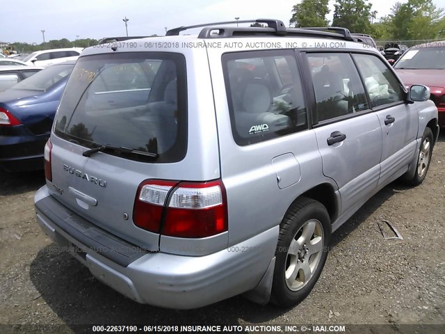 JF1SF656X2H723100 - 2002 SUBARU FORESTER S 银色 照片 4
