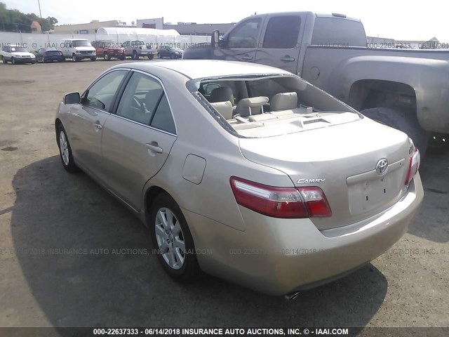 4T1BK46K87U531819 - 2007 TOYOTA CAMRY NEW GENERAT LE/XLE/SE GOLD photo 3