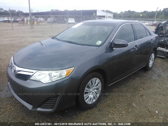 4T4BF1FK4CR247378 - 2012 TOYOTA CAMRY SE/LE/XLE 灰色 照片 2
