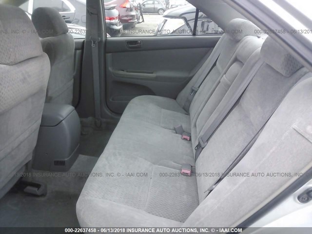 4T1BE32K42U540906 - 2002 TOYOTA CAMRY LE/XLE/SE Gümüş foto 8