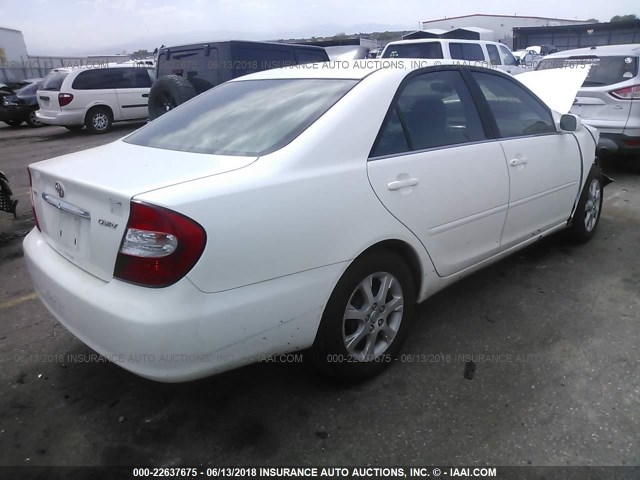 JTDBE30K740249642 - 2004 TOYOTA CAMRY LE/XLE 白色 照片 4