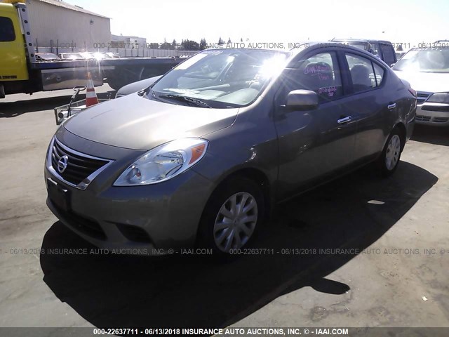 3N1CN7AP6CL931888 - 2012 NISSAN VERSA S/SV/SL GRAY photo 2