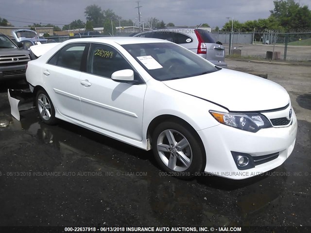 4T1BF1FK2EU324200 - 2014 TOYOTA CAMRY L/SE/LE/XLE Ağ foto 1