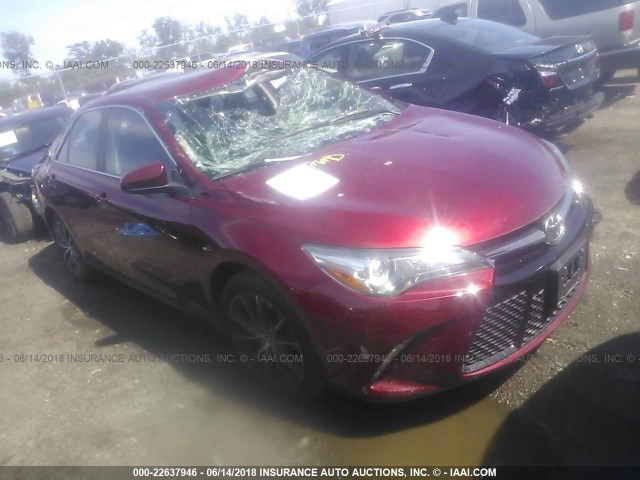 4T1BF1FK2FU935569 - 2015 TOYOTA CAMRY LE/XLE/SE/XSE 栗色 照片 1