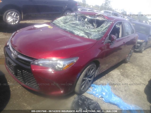 4T1BF1FK2FU935569 - 2015 TOYOTA CAMRY LE/XLE/SE/XSE 栗色 照片 2